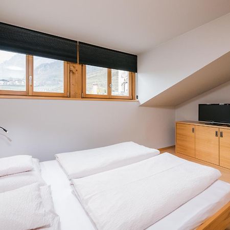 Paloria Apartments & Sport Lagundo Chambre photo